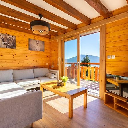 Chalet Les Tilleuls - Jolie Vue Montagne Et Lac Les Angles  Extérieur photo