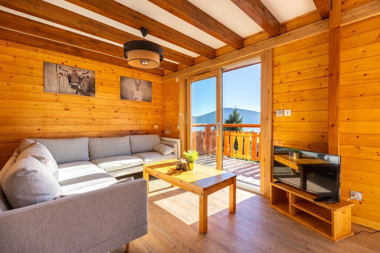 Chalet Les Tilleuls - Jolie Vue Montagne Et Lac Les Angles  Extérieur photo