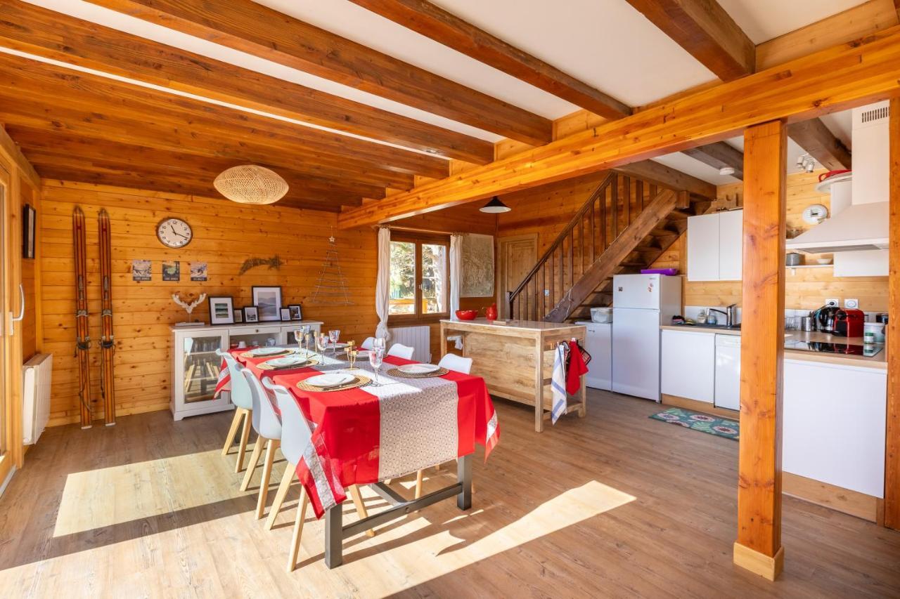 Chalet Les Tilleuls - Jolie Vue Montagne Et Lac Les Angles  Extérieur photo